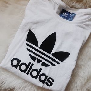 Adidas tee
